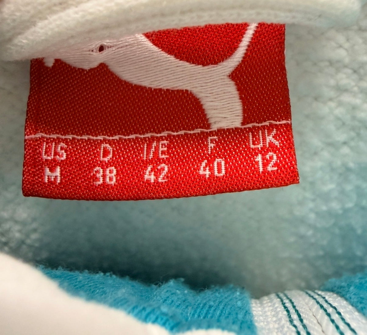 Puma Γυναικεία Ζακέτα Εκρού – M