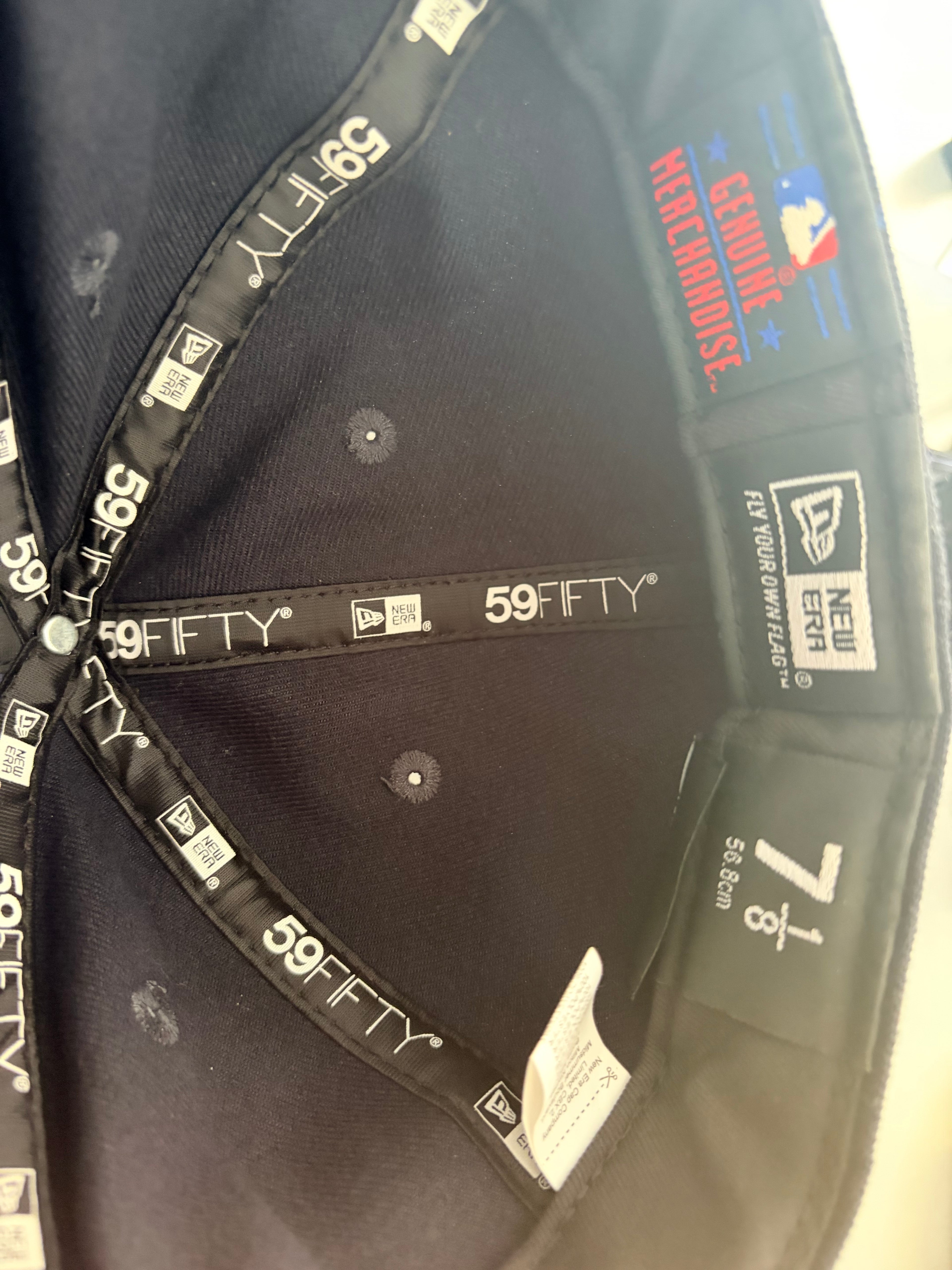 New Era New York Yankees Snapback Cap – All Black