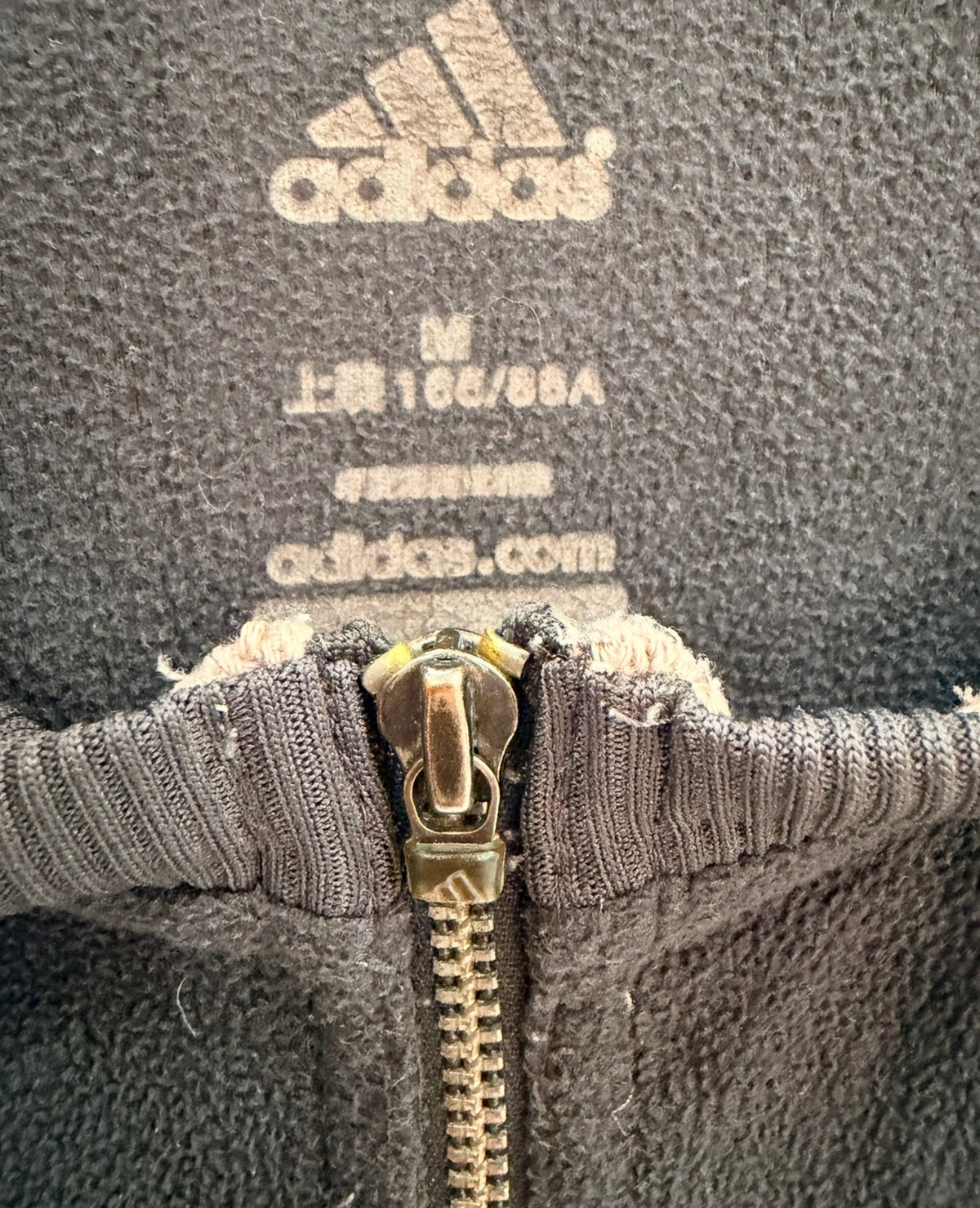 Adidas Ανδρική Ζακέτα με Κουκούλα – Ανθρακί – M