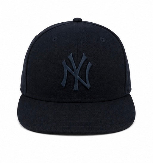 New Era New York Yankees Snapback Cap – All Black