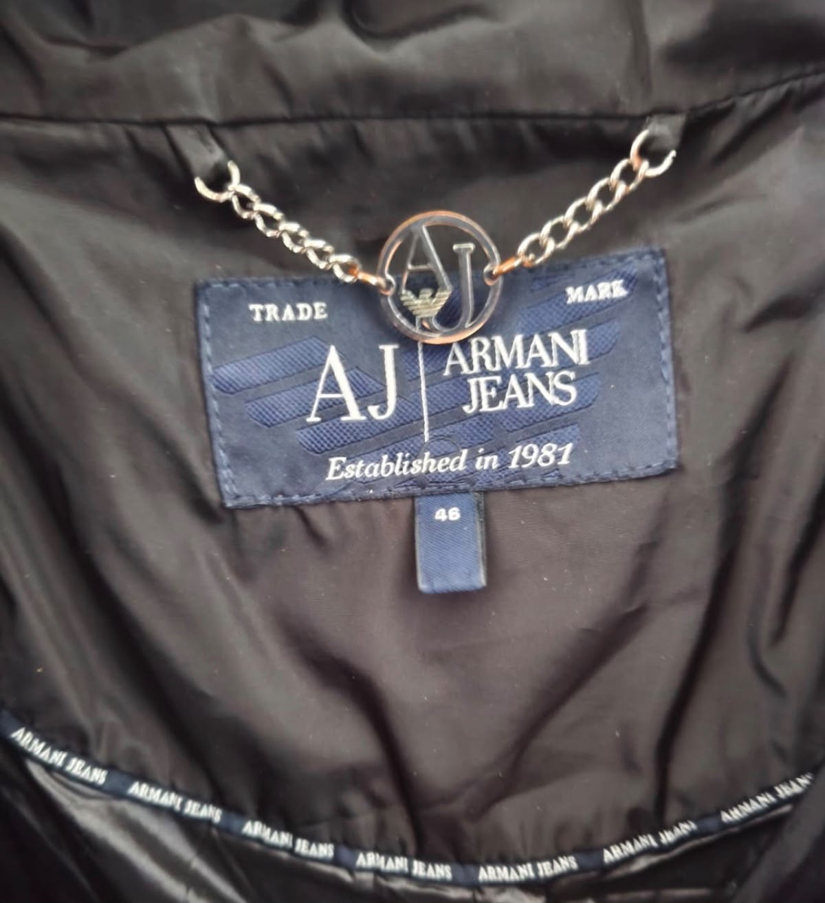 Armani Jeans Γυναικείο Καπιτονέ Μπουφάν Μαύρο με Αποσπώμενη Κουκούλα-XL