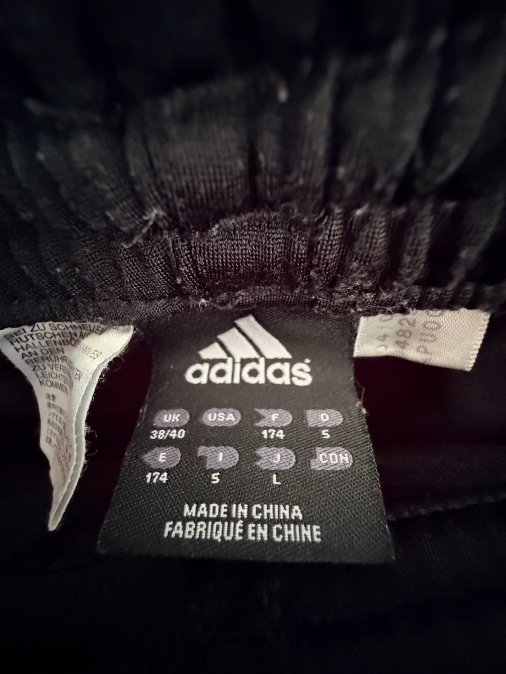 Adidas Ανδρικό Μαύρο Παντελόνι Φόρμας με Κόκκινες Ρίγες-S