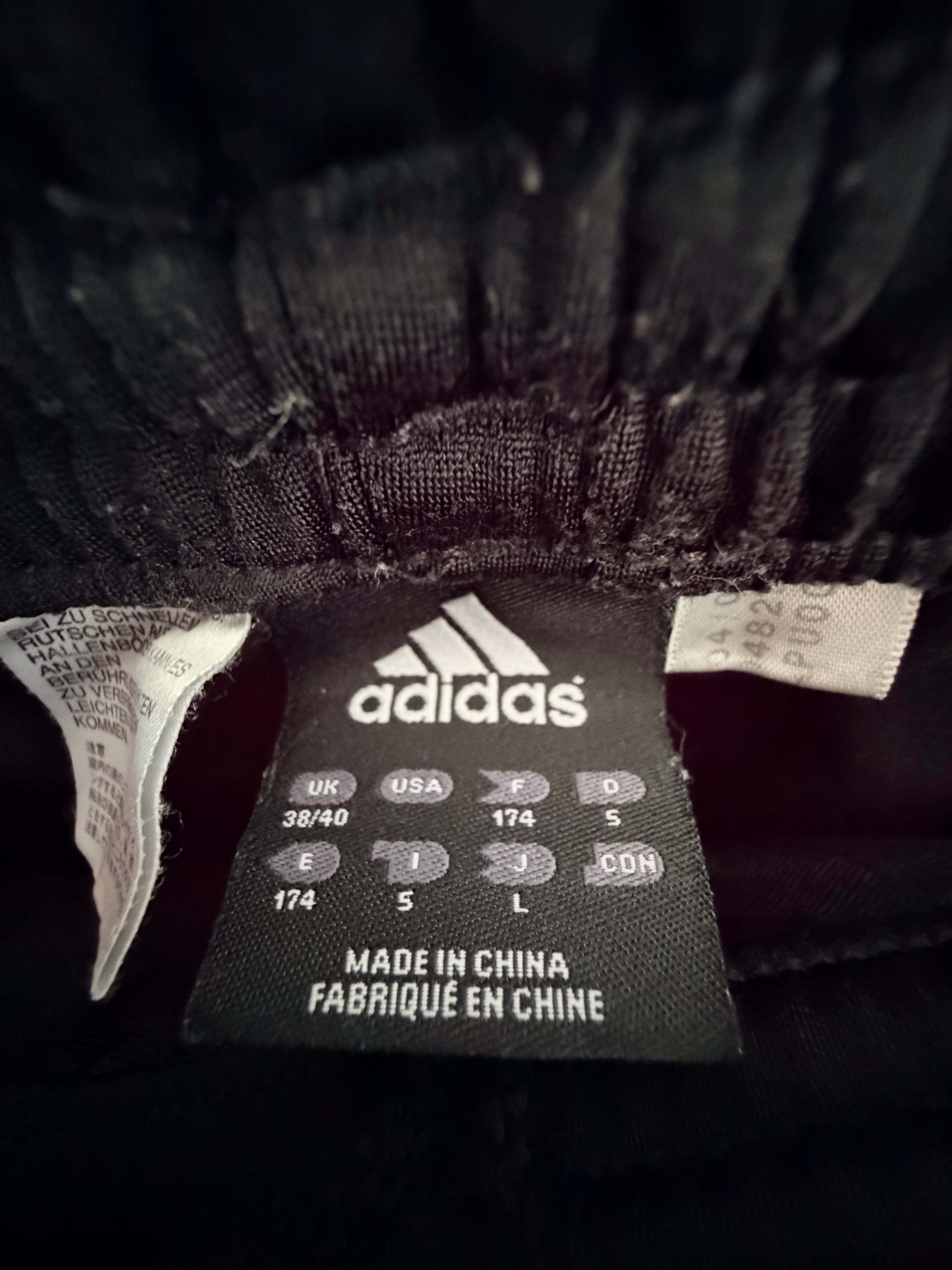 Adidas Ανδρικό Μαύρο Παντελόνι Φόρμας με Κόκκινες Ρίγες-S