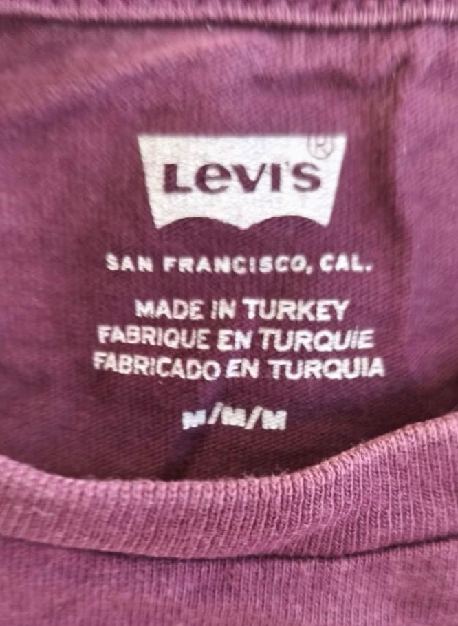 Levi’s Logo T-Shirt – Burgundy – M