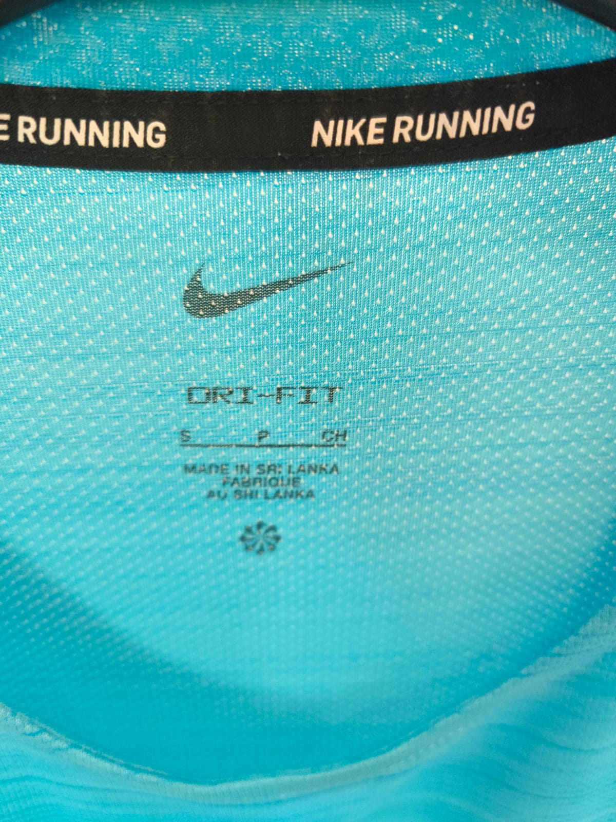 Nike Running Dri-FIT T-Shirt – Turquoise-S