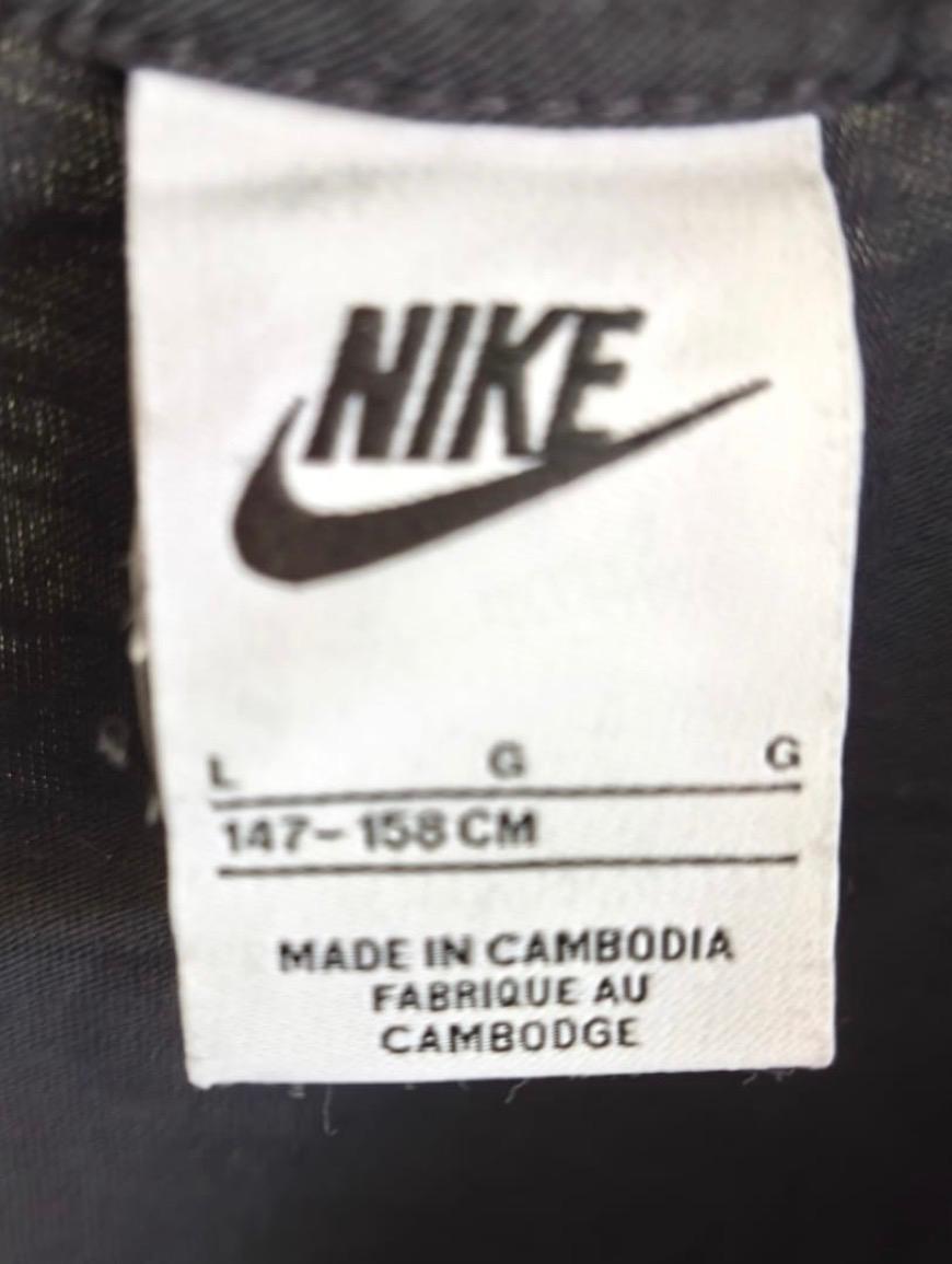 Nike Γυναικείο Crop T-Shirt – Μαύρο – L