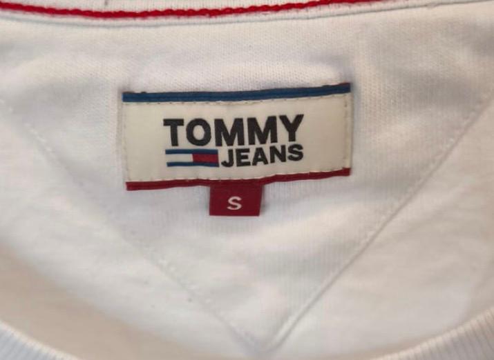 Tommy Jeans Γυναικείο Crop T-Shirt Λευκό με Τσέπη-S