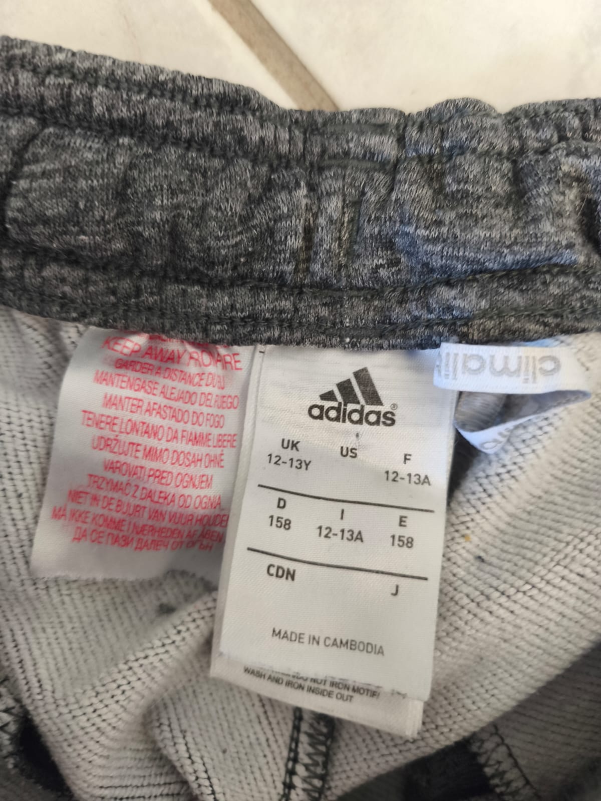 Adidas Graphic Logo Jogger – Dark Grey-M