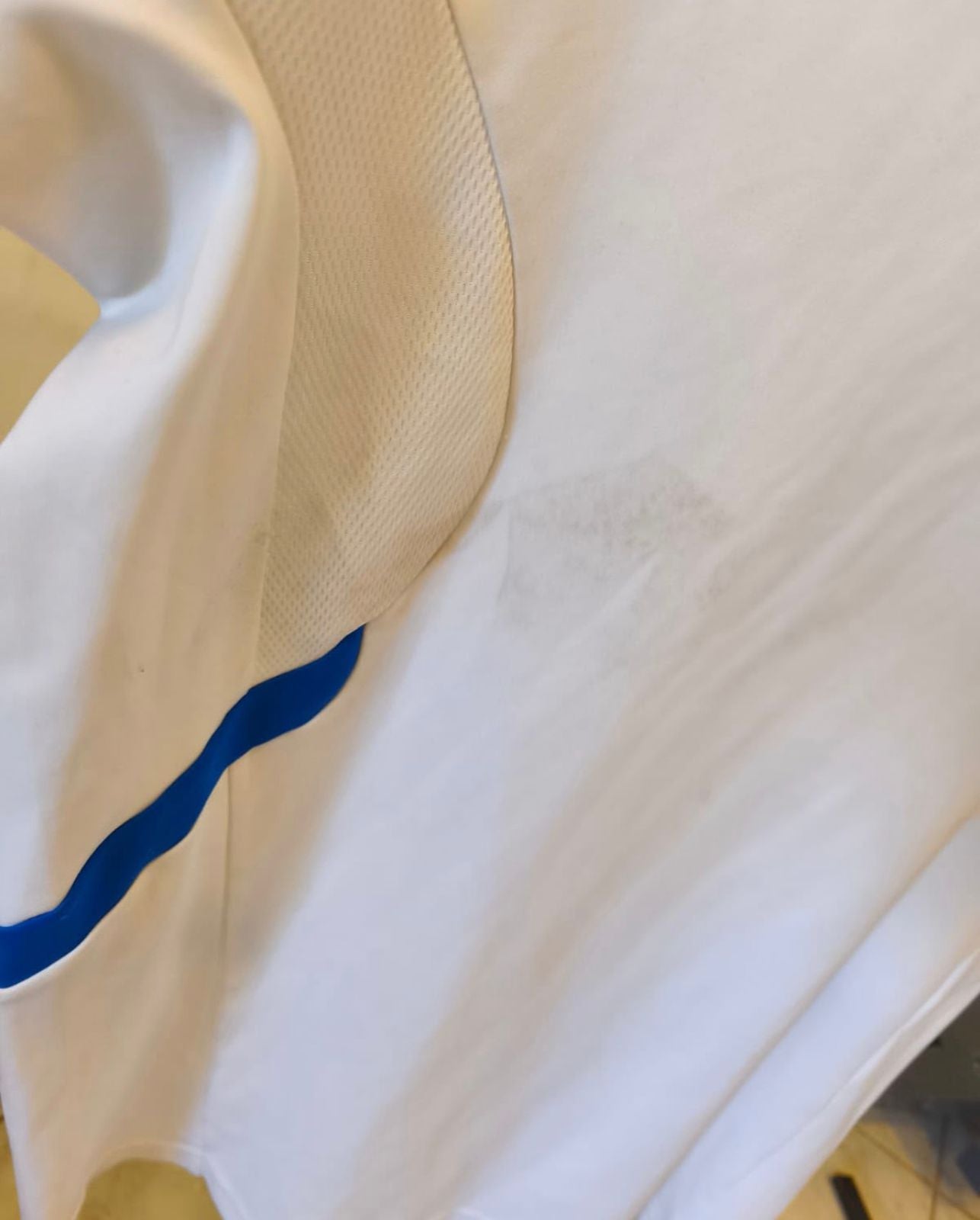 Asics Performance Training T-Shirt – White/Blue-XL