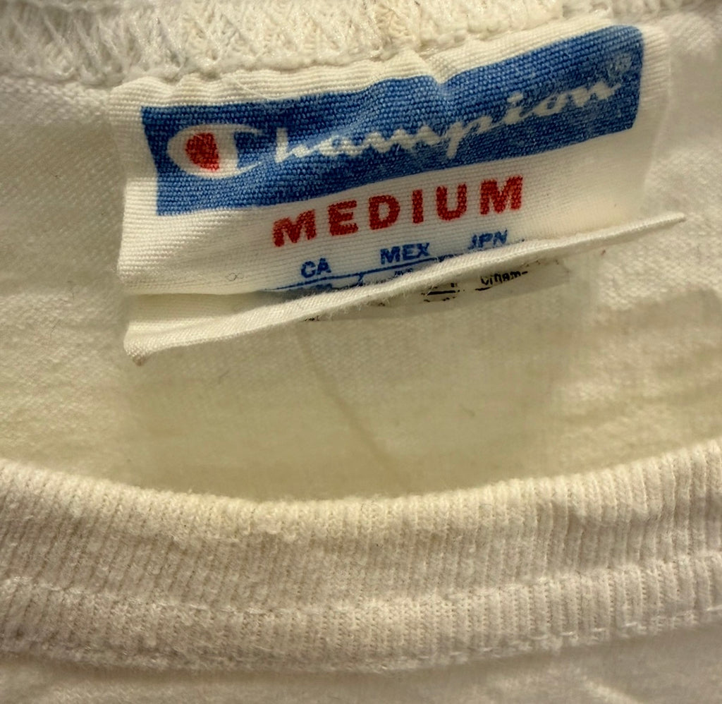 Champion Vintage Small Logo T-Shirt – M