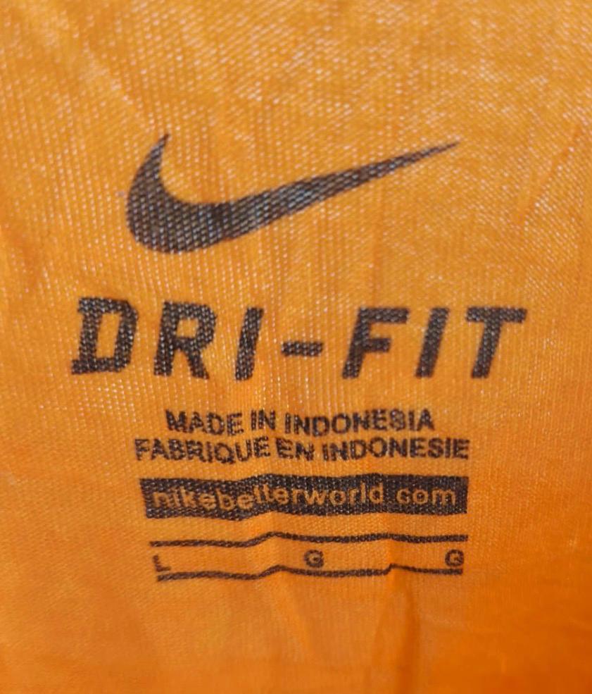 Nike Dri-FIT T-Shirt – Orange – L