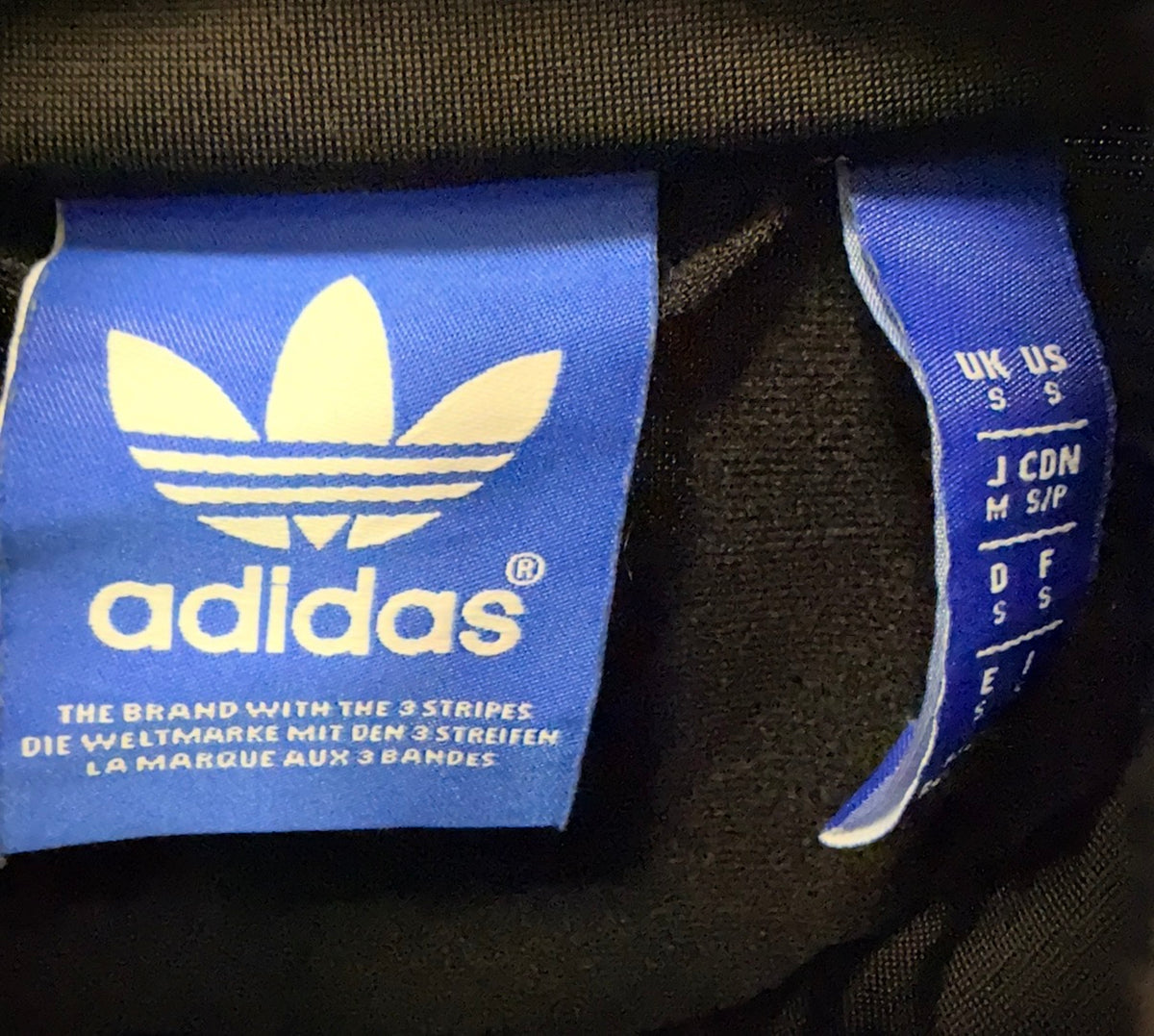 Adidas Originals Ανδρική Ζακέτα με Φερμουάρ και 3 Ρίγες – Μαύρο – S
