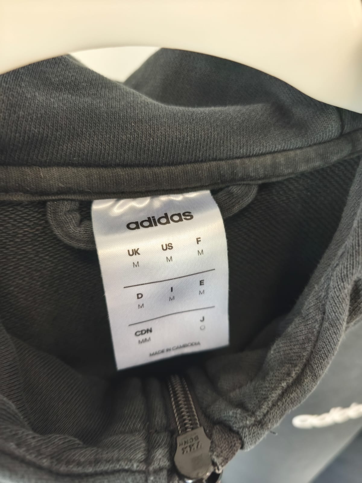 Adidas Essentials Full-Zip Hoodie – Black-M