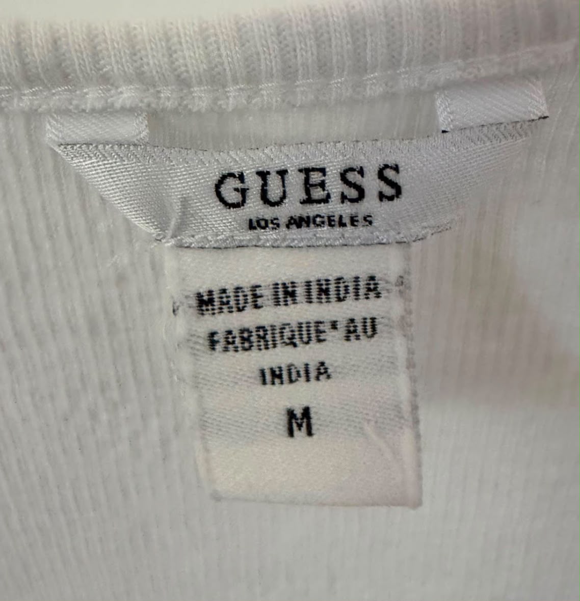 GUESS Ανδρικό Rib Αμάνικο Λευκό με Logo – M